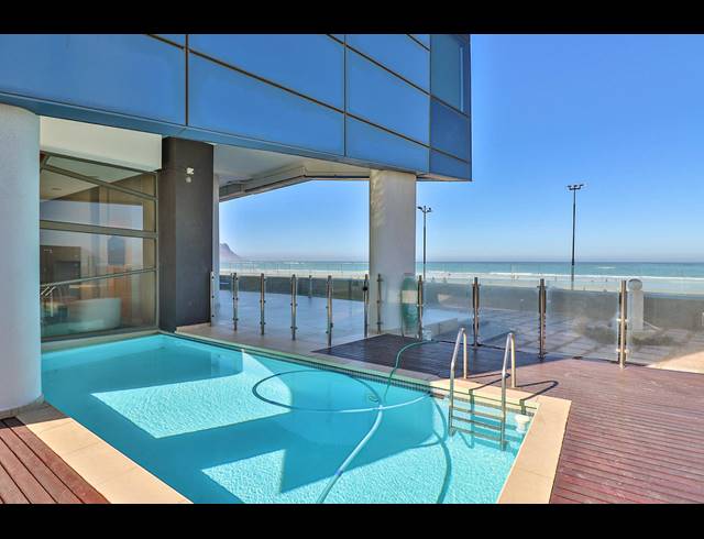 4 BEDROOM APARTMENT FOR SALE IN STRAND NORTH
